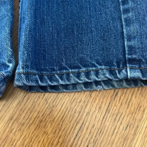 Levi’s 505 Medium Wash Jean Size 4 SLIM - Picture 5 of 8